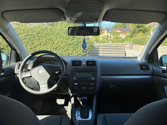 Volkswagen Golf V 6 of 7