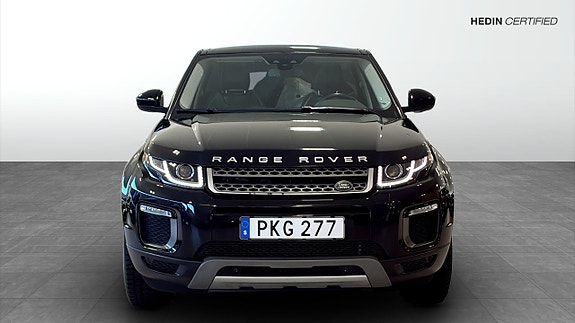 Land Rover Range Rover Evoque 8 of 12