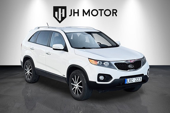 Kia Sorento 8 of 16