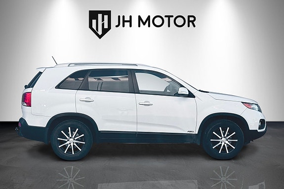 Kia Sorento 7 of 16