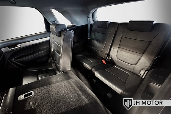 Kia Sorento 14 of 17
