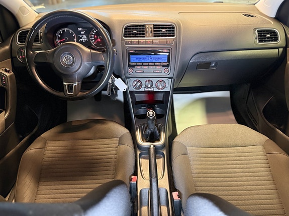 Volkswagen Polo 7 of 14