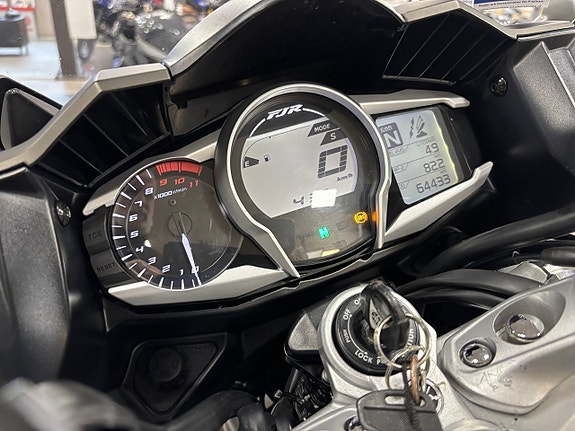 Yamaha YAMAHA FJR1300A 15 of 15