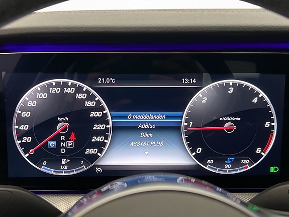 Mercedes-Benz E200 d 14 of 30