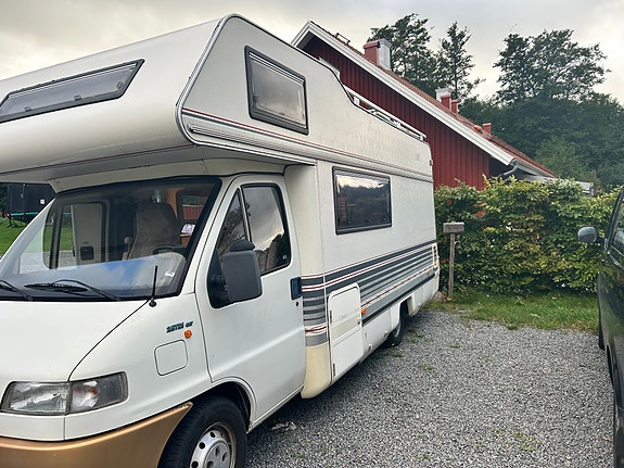 LMC 6400S 2 of 9