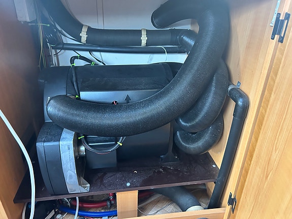 LMC 6400S 4 of 9