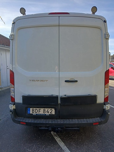 Ford Transit 11 of 19