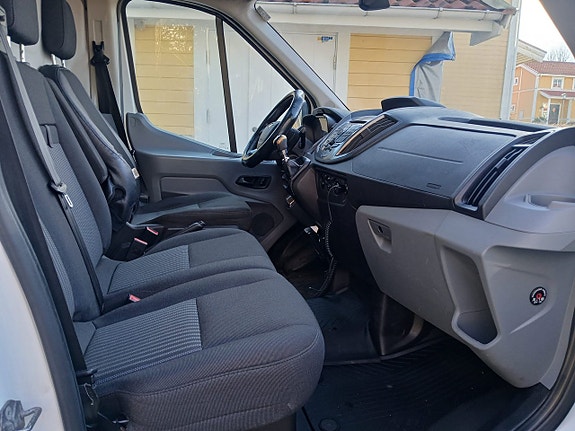 Ford Transit 6 of 19