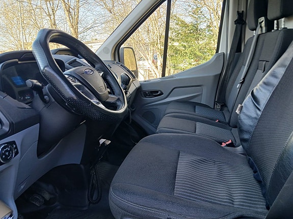 Ford Transit 5 of 19