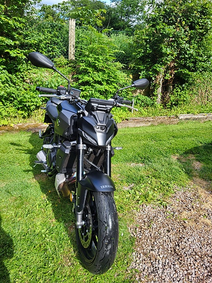 Yamaha MT-07 4 of 6