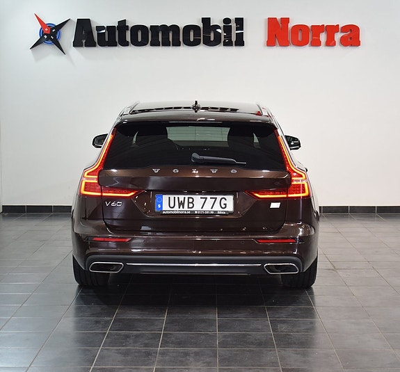 Volvo V60 4 of 22