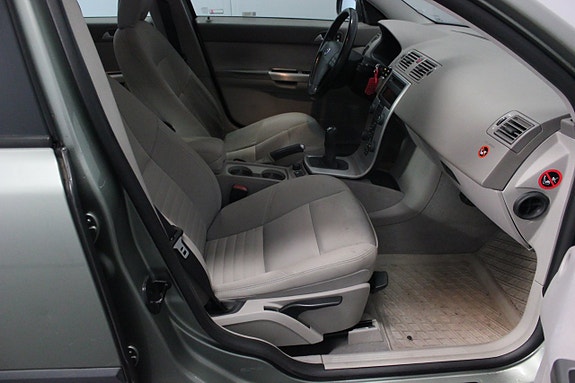 Volvo V50 9 of 19