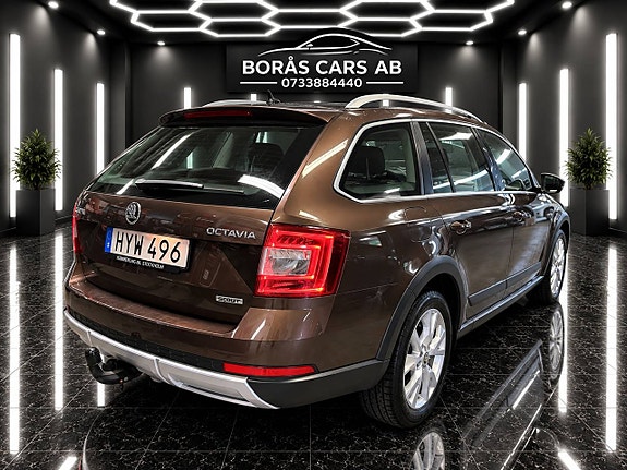 Skoda Octavia Scout 3 of 15