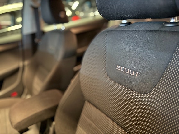 Skoda Octavia Scout 14 of 15