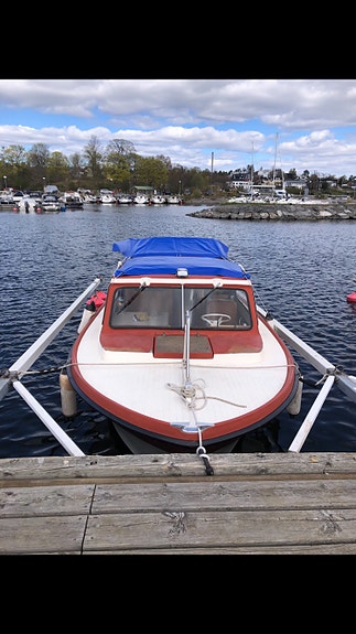 Monark 670  Salong 2 of 9