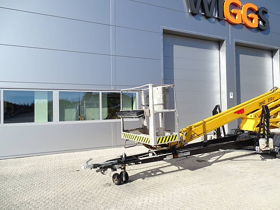 Dino 210XT Skylift 2 of 7