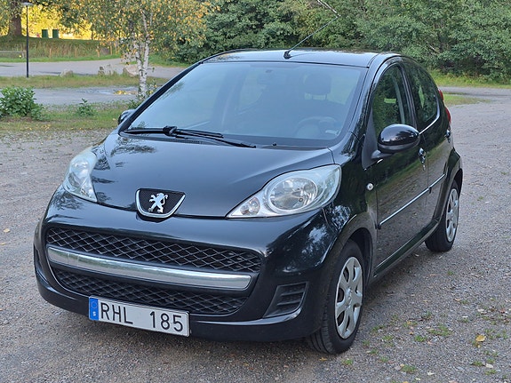 Peugeot 107 2 of 7