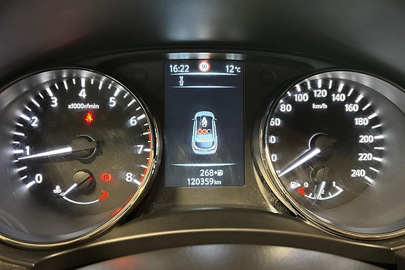 Nissan Qashqai 16 of 23