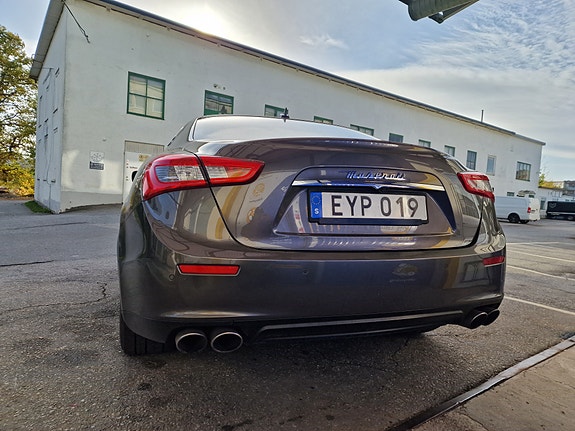 Maserati Ghibli 6 of 7