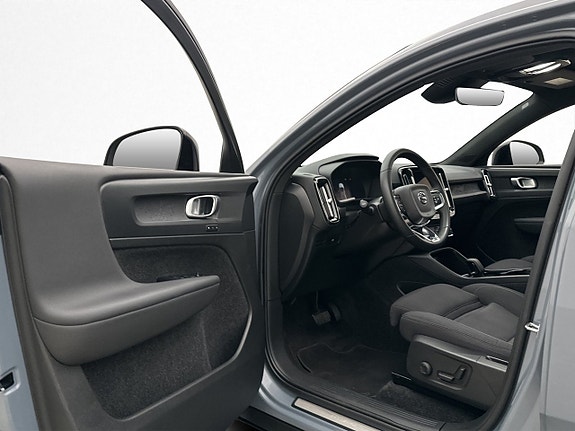 Volvo C40 11 of 30