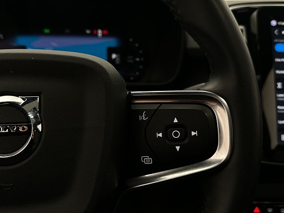Volvo C40 19 of 30