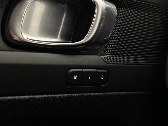 Volvo C40 14 of 30
