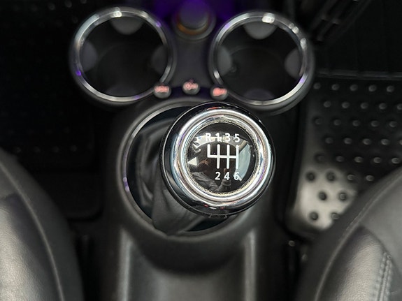 MINI Cooper 23 of 30