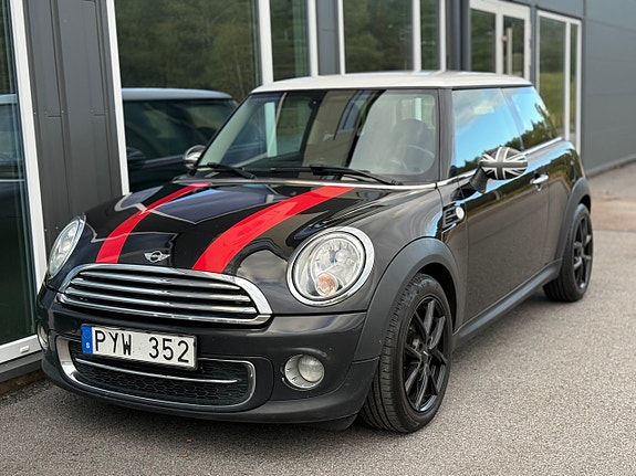 MINI Cooper 14 of 30