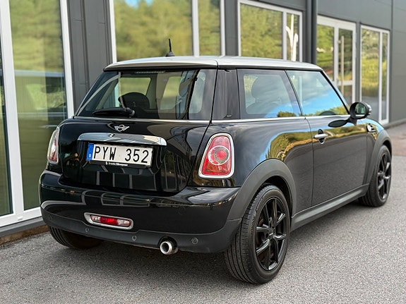 MINI Cooper 3 of 30