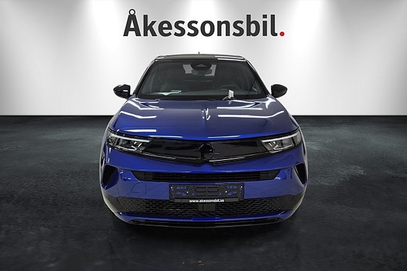 Opel Mokka 2 of 10