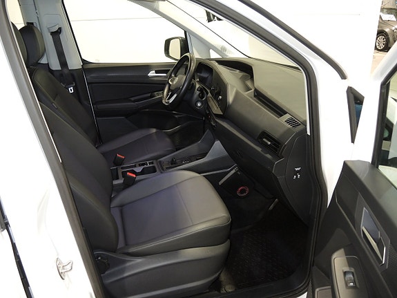 Volkswagen Caddy Maxi 13 of 22