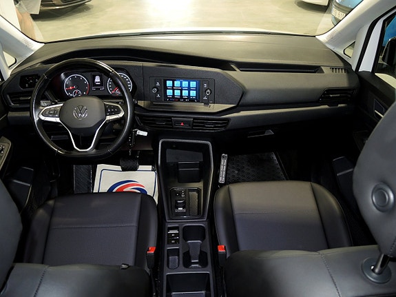 Volkswagen Caddy Maxi 11 of 22
