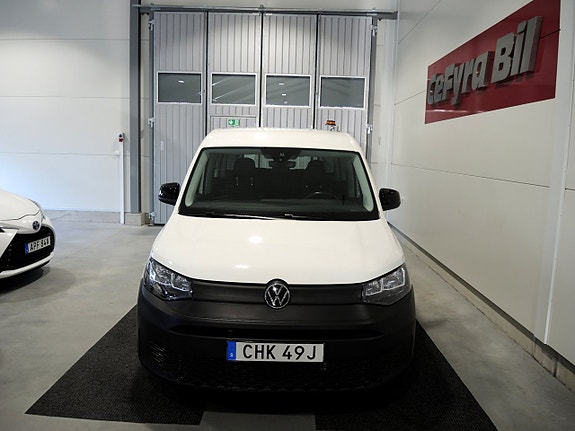 Volkswagen Caddy Maxi 2 of 22