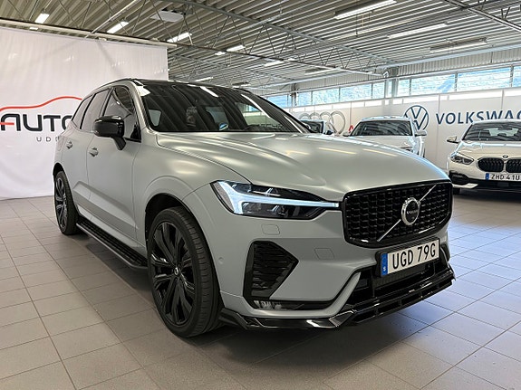 Volvo XC60 11 of 25