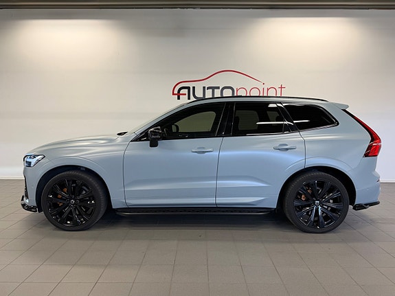 Volvo XC60 3 of 25