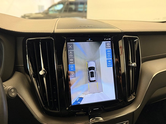 Volvo XC60 18 of 25