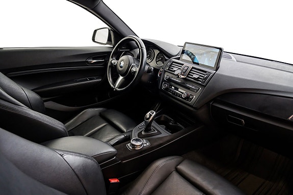 BMW M235i 22 of 27