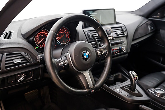 BMW M235i 14 of 27