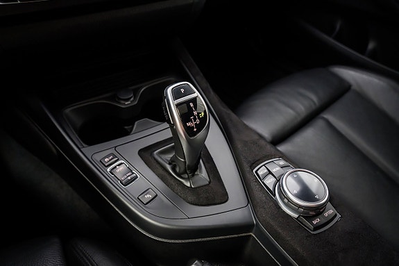 BMW M235i 18 of 27