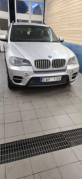 BMW X5 8 of 8