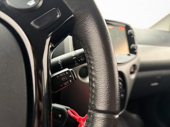 Toyota Aygo 16 of 23