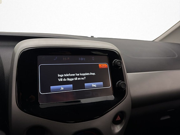 Toyota Aygo 18 of 23
