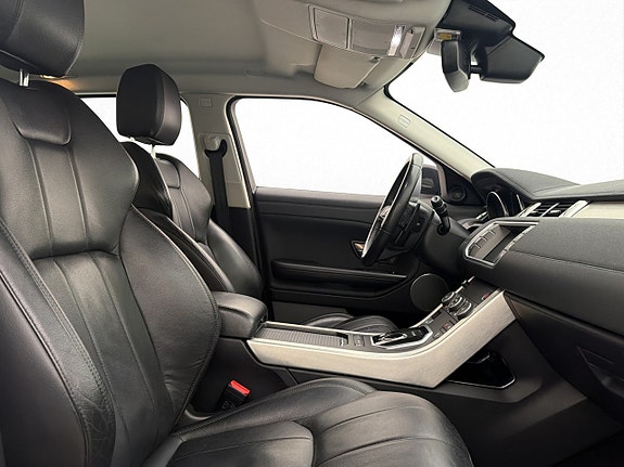 Land Rover Range Rover Evoque 11 of 28