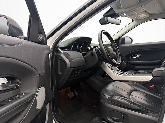 Land Rover Range Rover Evoque 8 of 28