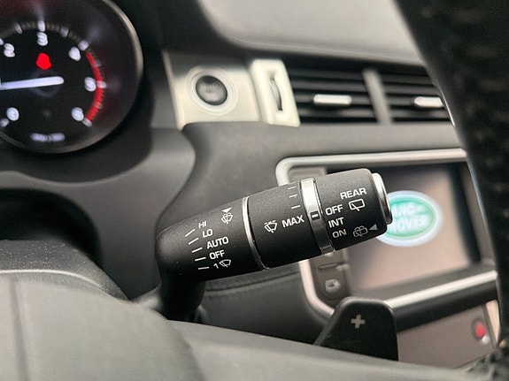 Land Rover Range Rover Evoque 28 of 28