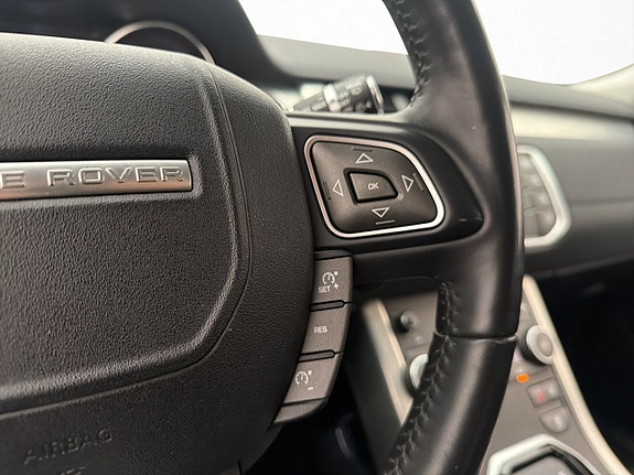 Land Rover Range Rover Evoque 17 of 28