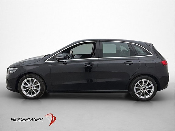 Mercedes-Benz B180 4 of 25