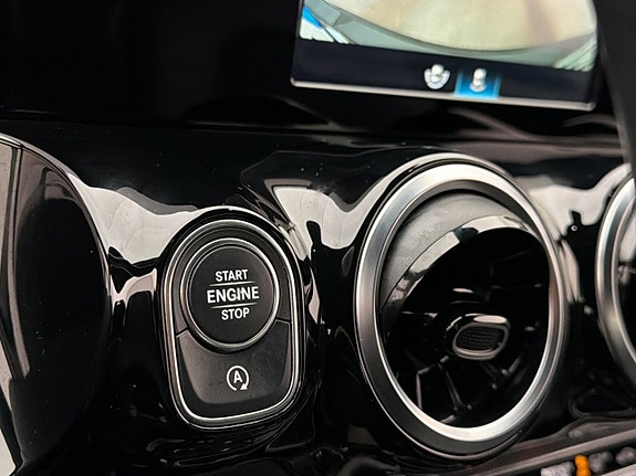 Mercedes-Benz B180 21 of 25