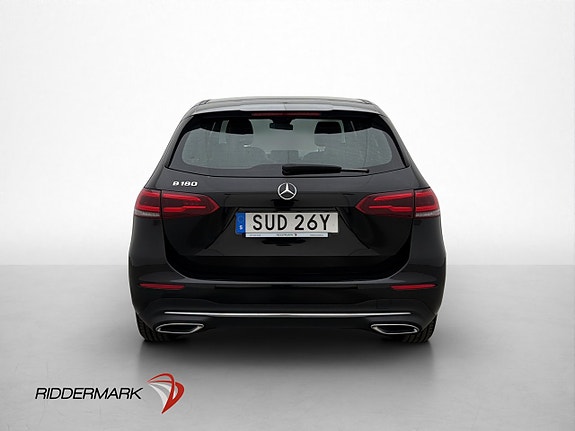 Mercedes-Benz B180 6 of 25