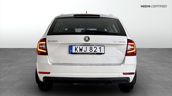 Skoda Octavia 7 of 12